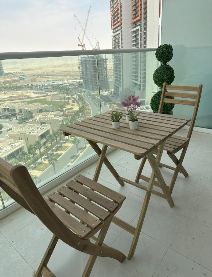 Tranquil Studio In Damac Hills Dubai Exteriör bild